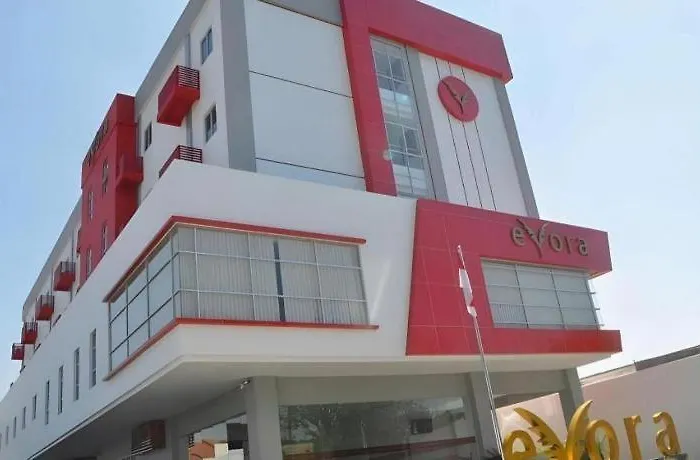 Evora Hotel Surabaya